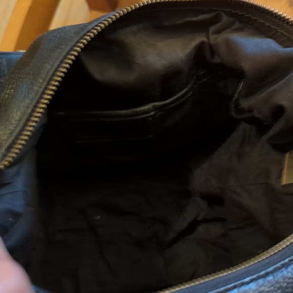 CK Leather and Metal shoulder bag - Picture 7 of 9